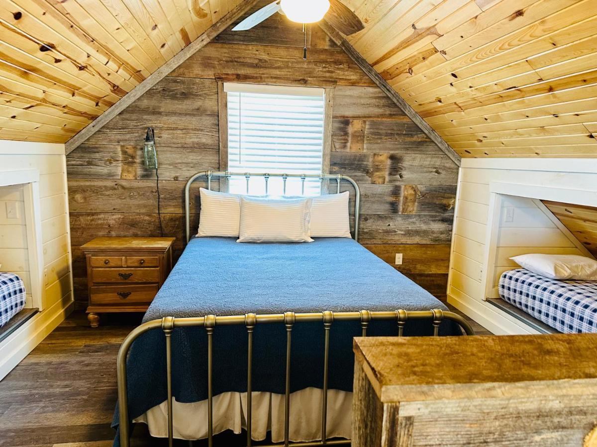 Knotty Squirrel Cabins Маунтин-Вью Экстерьер фото