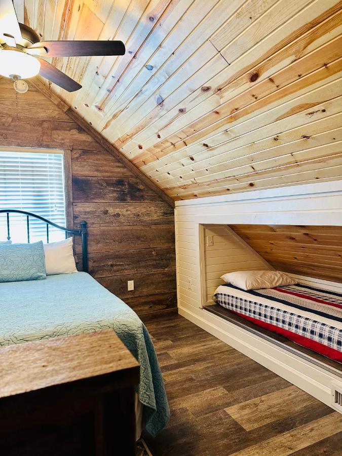Knotty Squirrel Cabins Маунтин-Вью Экстерьер фото