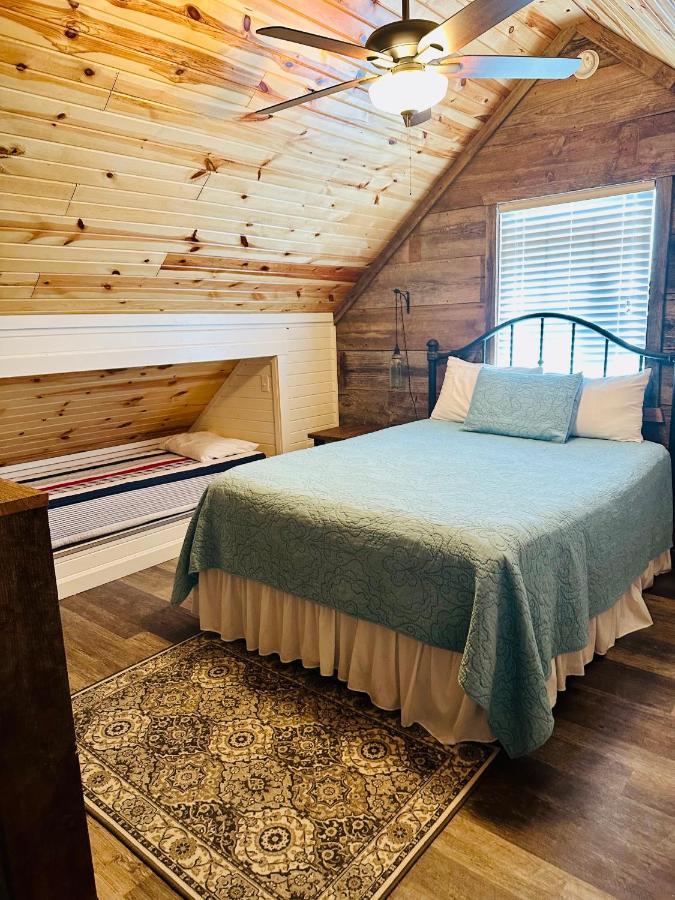 Knotty Squirrel Cabins Маунтин-Вью Экстерьер фото
